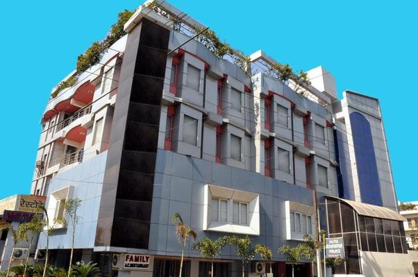 Hotel Bhawna Palace